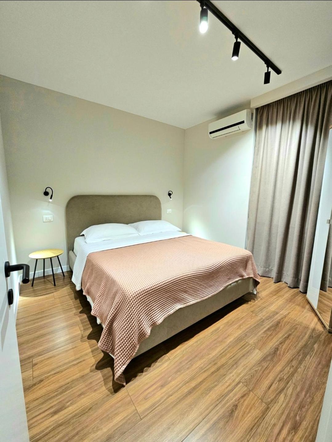 Apartament Tirana Center Piazza-In Zewnętrze zdjęcie